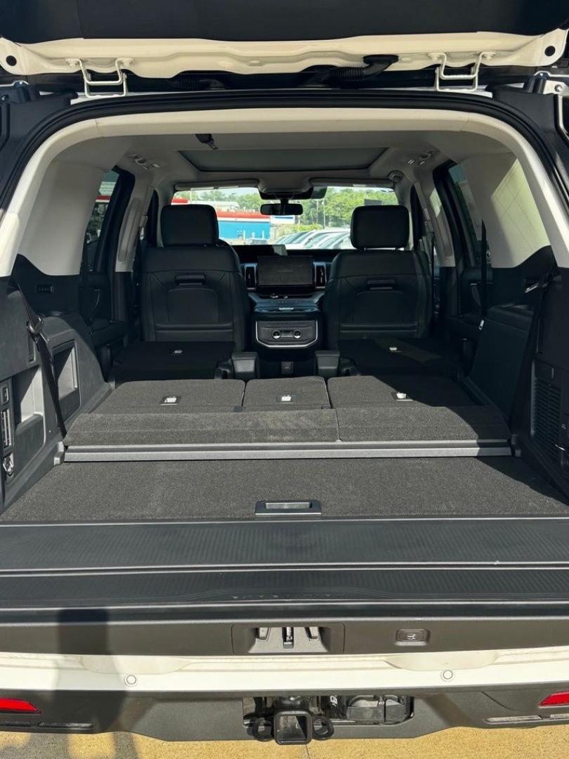 2026 White Metallic /Ultra Dark Space Gray Ford Expedition Active (1FMJU1H80TE) with an EcoBoost 3.5L V6 GTDi DOHC 24V Twin Turbocharged engine, Automatic transmission, located at 1105 E Mulberry, Kaufman, TX, 75142, (972) 962-2151, 32.589550, -96.300926 - White Metallic 2026 Ford Expedition 4D Sport Utility Active RWD 10-Speed Automatic EcoBoost 3.5L V6 GTDi DOHC 24V Twin Turbocharged- Photo#15