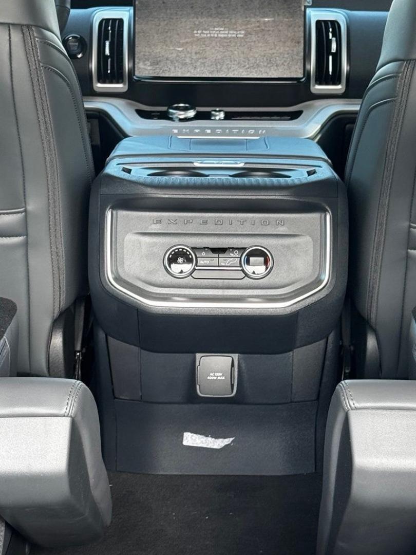 2026 White Metallic /Ultra Dark Space Gray Ford Expedition Active (1FMJU1H80TE) with an EcoBoost 3.5L V6 GTDi DOHC 24V Twin Turbocharged engine, Automatic transmission, located at 1105 E Mulberry, Kaufman, TX, 75142, (972) 962-2151, 32.589550, -96.300926 - White Metallic 2026 Ford Expedition 4D Sport Utility Active RWD 10-Speed Automatic EcoBoost 3.5L V6 GTDi DOHC 24V Twin Turbocharged- Photo#17