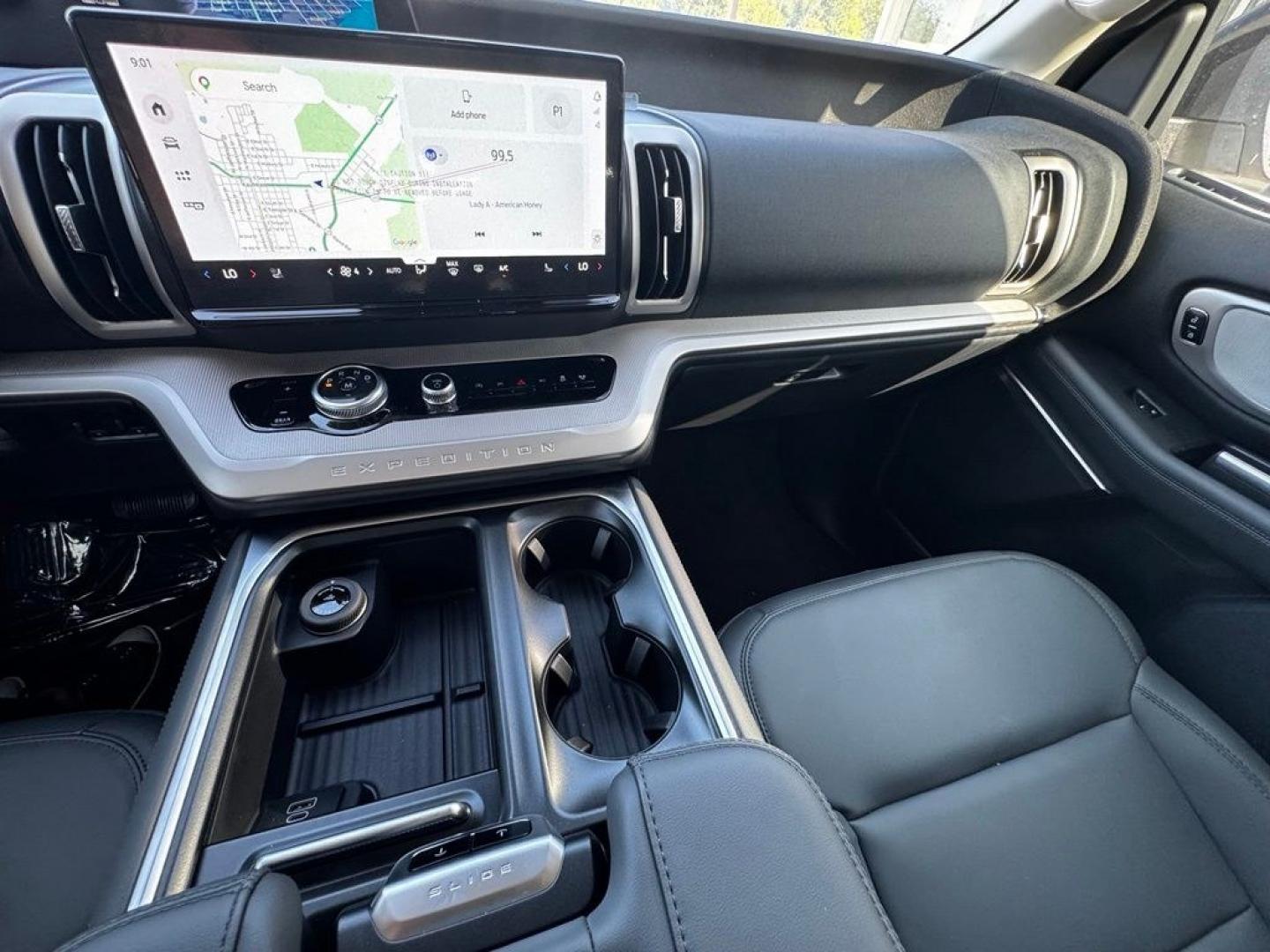 2026 White Metallic /Ultra Dark Space Gray Ford Expedition Active (1FMJU1H80TE) with an EcoBoost 3.5L V6 GTDi DOHC 24V Twin Turbocharged engine, Automatic transmission, located at 1105 E Mulberry, Kaufman, TX, 75142, (972) 962-2151, 32.589550, -96.300926 - White Metallic 2026 Ford Expedition 4D Sport Utility Active RWD 10-Speed Automatic EcoBoost 3.5L V6 GTDi DOHC 24V Twin Turbocharged- Photo#27