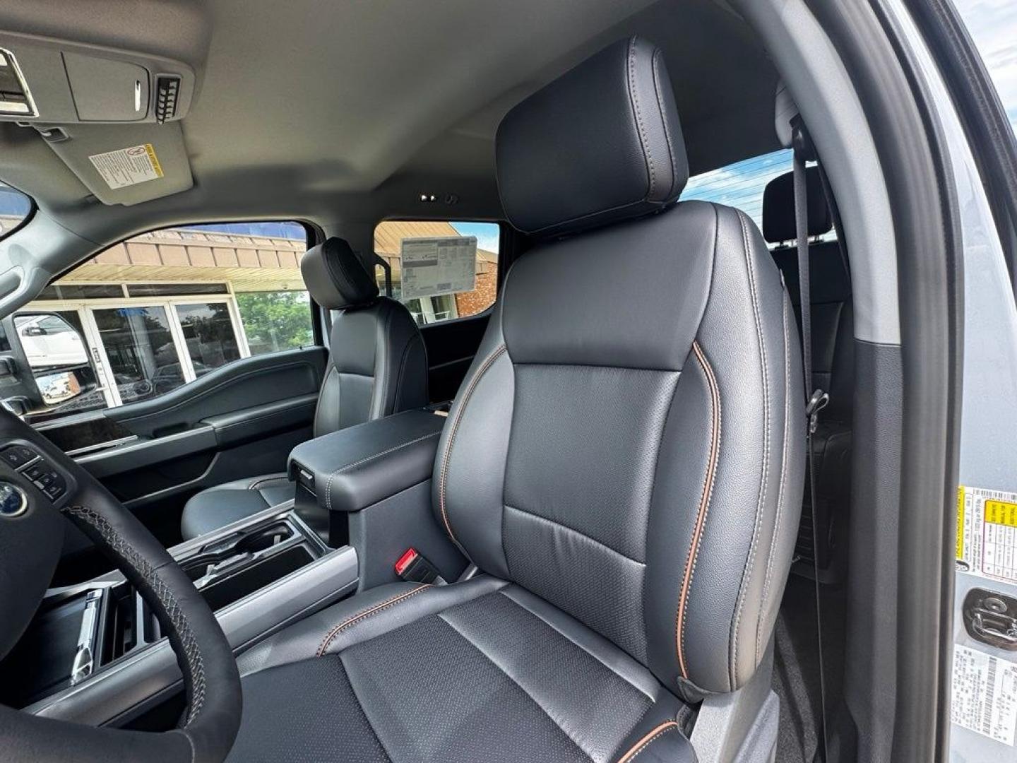 2026 Gray Metallic /Black Onyx Ford F-250SD Lariat (1FT8W2BT0TE) with an Power Stroke 6.7L V8 DI 32V OHV Turbodiesel engine, Automatic transmission, located at 1105 E Mulberry, Kaufman, TX, 75142, (972) 962-2151, 32.589550, -96.300926 - $4,881 off MSRP!<br><br>4WD.<br>Glacier Gray Metallic Tri-Coat 2026 Ford F-250SD 4D Crew Cab Lariat 4WD 10-Speed Automatic Power Stroke 6.7L V8 DI 32V OHV Turbodiesel Price includes: $1000 - Retail Customer Cash. Exp. 09/30/2026- Photo#13