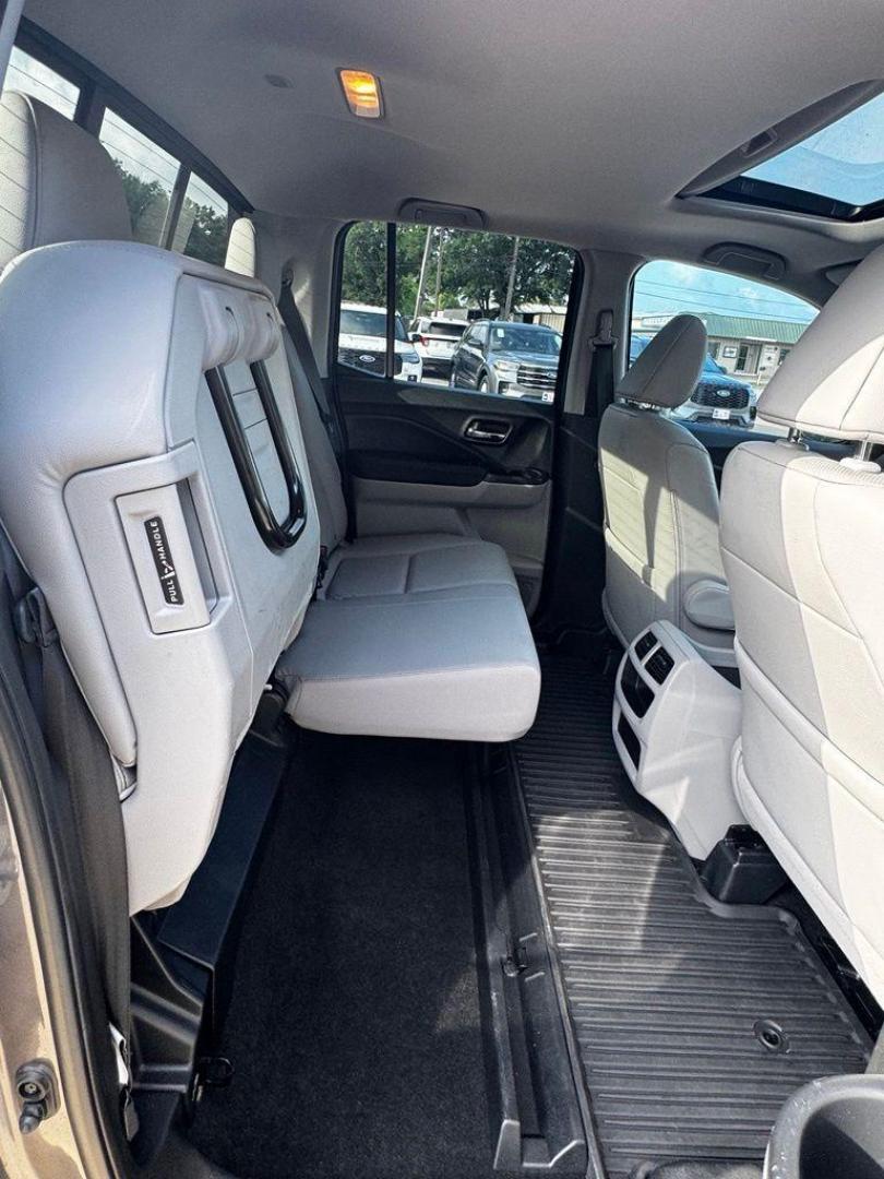 2019 Modern Steel Metallic Honda Ridgeline RTL-E (5FPYK3F72KB) with an 3.5L V6 SOHC i-VTEC 24V engine, Automatic transmission, located at 1105 E Mulberry, Kaufman, TX, 75142, (972) 962-2151, 32.589550, -96.300926 - Gray 2019 Honda Ridgeline 4D Crew Cab RTL-E AWD 6-Speed Automatic 3.5L V6 SOHC i-VTEC 24V Leather.<br><br><br>Recent Arrival! Odometer is 36426 miles below market average!<br><br><br>Please call Paul Murrey Ford Inc. In Kaufman Texas A Family Dealership Since 1952 Serving the Dallas Fort Worth and E - Photo#24