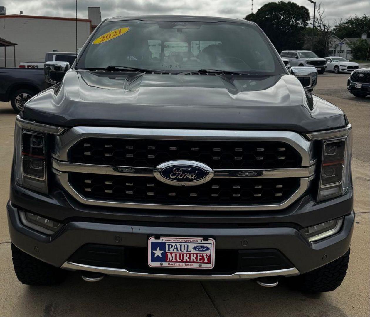 2021 Gray Metallic /Black Ford F-150 Platinum (1FTFW1E83MF) with an 3.5L V6 EcoBoost engine, Automatic transmission, located at 1105 E Mulberry, Kaufman, TX, 75142, (972) 962-2151, 32.589550, -96.300926 - Gray Metallic 2021 Ford F-150 4D SuperCrew Platinum 4WD 10-Speed Automatic 3.5L V6 EcoBoost 4WD.<br><br><br>Recent Arrival! Odometer is 5572 miles below market average!<br><br>Awards:<br> * NACTOY 2021 North American Truck of the Year<br>Please call Paul Murrey Ford Inc. In Kaufman Texas A Family D - Photo#4