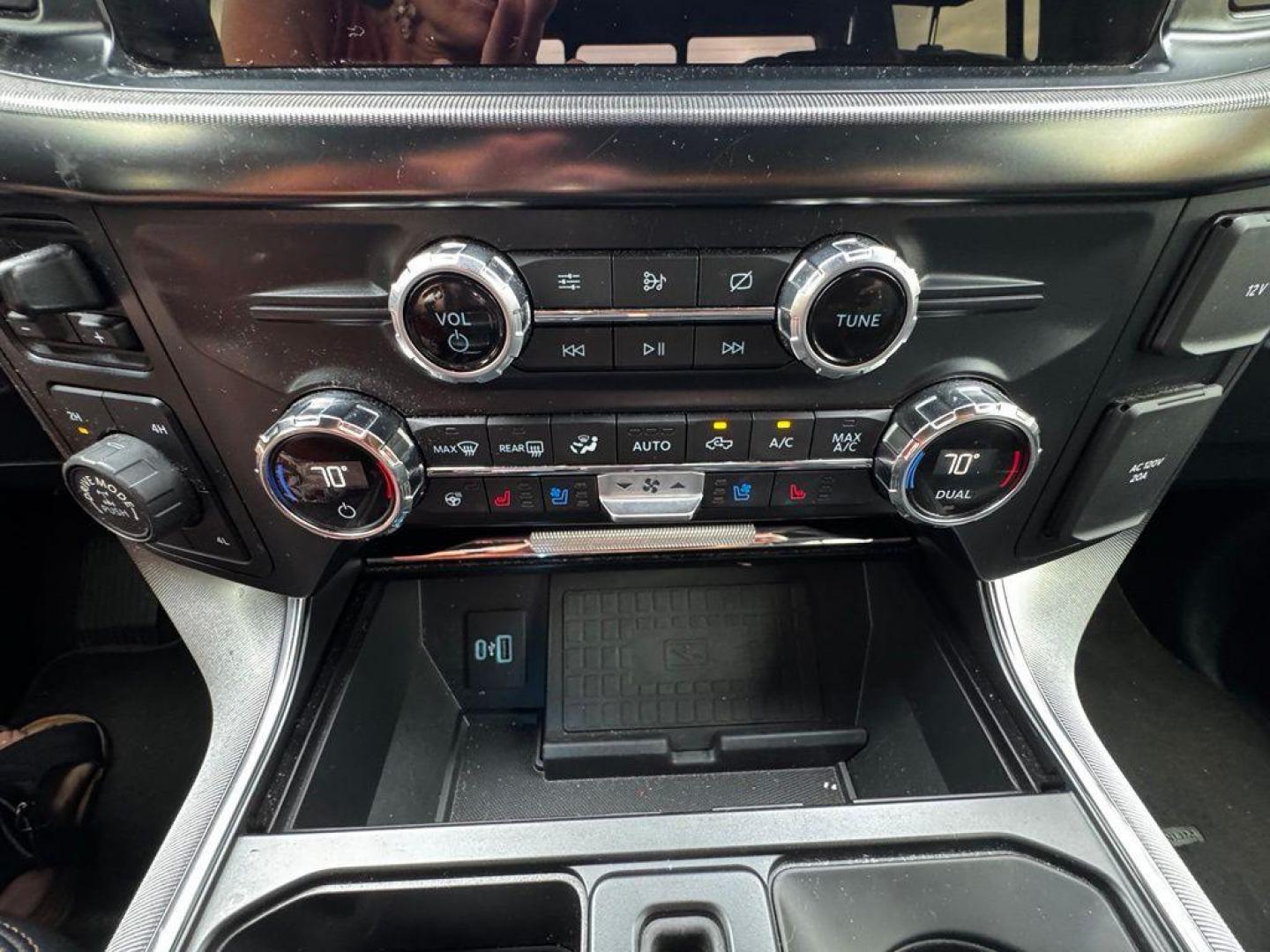 2021 Gray Metallic /Black Ford F-150 Platinum (1FTFW1E83MF) with an 3.5L V6 EcoBoost engine, Automatic transmission, located at 1105 E Mulberry, Kaufman, TX, 75142, (972) 962-2151, 32.589550, -96.300926 - Gray Metallic 2021 Ford F-150 4D SuperCrew Platinum 4WD 10-Speed Automatic 3.5L V6 EcoBoost 4WD.<br><br><br>Recent Arrival! Odometer is 5572 miles below market average!<br><br>Awards:<br> * NACTOY 2021 North American Truck of the Year<br>Please call Paul Murrey Ford Inc. In Kaufman Texas A Family D - Photo#20