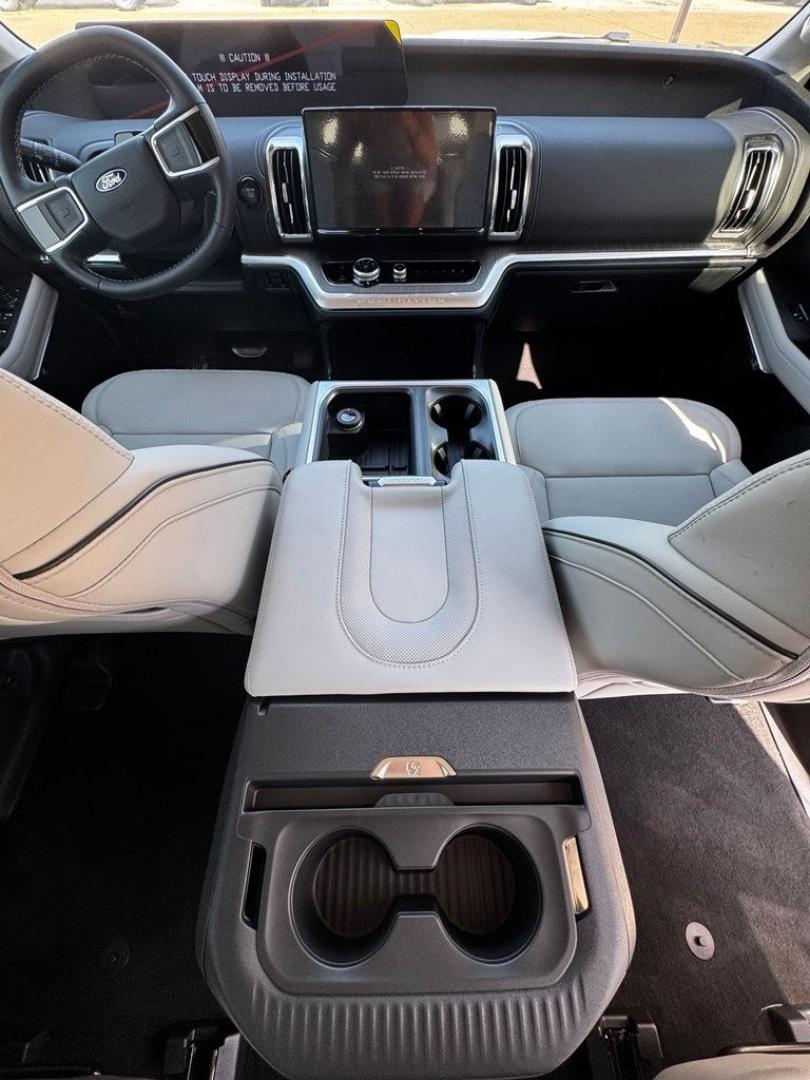 2026 White Metallic /Salt Crystal Gray Ford Expedition Max Platinum (1FMJK1MG2TE) with an 3.5L V6 EcoBoost High Output engine, Automatic transmission, located at 1105 E Mulberry, Kaufman, TX, 75142, (972) 962-2151, 32.589550, -96.300926 - Star White Metallic Tri-Coat 2026 Ford Expedition Max 4D Sport Utility Platinum 4WD 10-Speed Automatic 3.5L V6 EcoBoost High Output- Photo#15