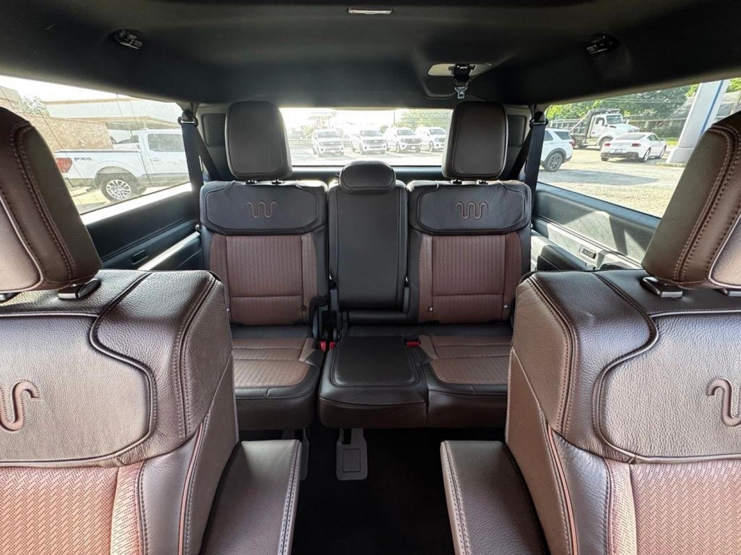 2027 White Metallic /Mesa Ford Expedition Max King Ranch (1FMJK1P89VE) with an 3.5L V6 engine, Automatic transmission, located at 1105 E Mulberry, Kaufman, TX, 75142, (972) 962-2151, 32.589550, -96.300926 - Star White Metallic Tri-Coat 2027 Ford Expedition Max 4D Sport Utility King Ranch 4WD 10-Speed Automatic 3.5L V6 15/22 City/Highway MPG- Photo#22