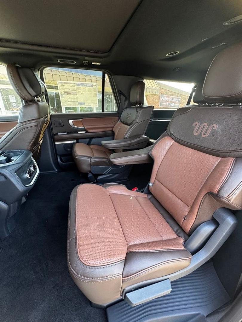 2027 White Metallic /Mesa Ford Expedition Max King Ranch (1FMJK1P89VE) with an 3.5L V6 engine, Automatic transmission, located at 1105 E Mulberry, Kaufman, TX, 75142, (972) 962-2151, 32.589550, -96.300926 - Star White Metallic Tri-Coat 2027 Ford Expedition Max 4D Sport Utility King Ranch 4WD 10-Speed Automatic 3.5L V6 15/22 City/Highway MPG- Photo#26