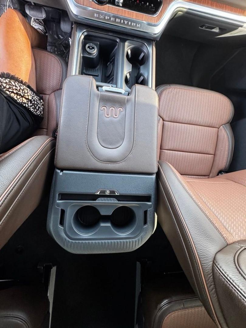2027 White Metallic /Mesa Ford Expedition Max King Ranch (1FMJK1P89VE) with an 3.5L V6 engine, Automatic transmission, located at 1105 E Mulberry, Kaufman, TX, 75142, (972) 962-2151, 32.589550, -96.300926 - Star White Metallic Tri-Coat 2027 Ford Expedition Max 4D Sport Utility King Ranch 4WD 10-Speed Automatic 3.5L V6 15/22 City/Highway MPG- Photo#29