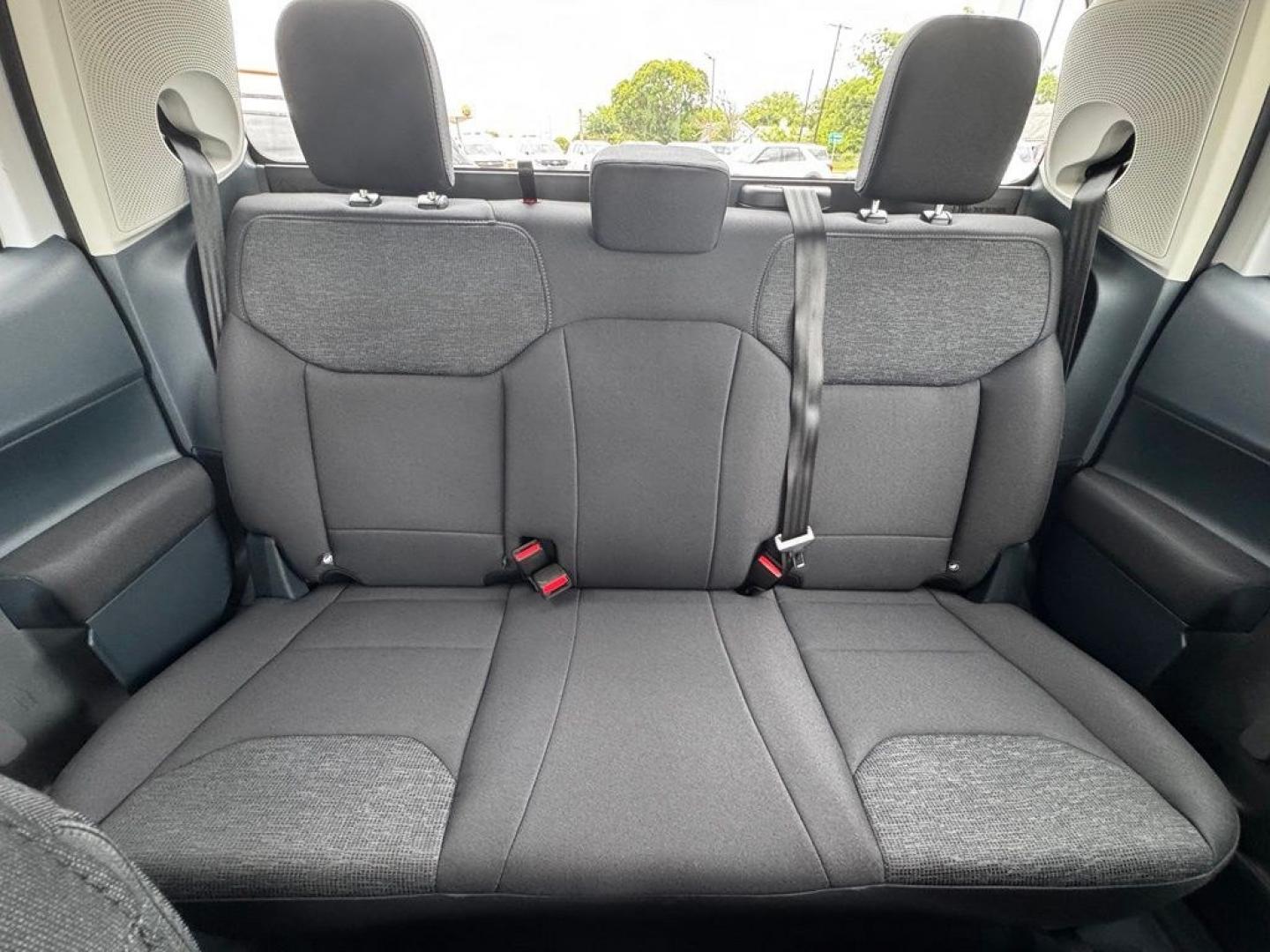 2026 Oxford White /Black Onyx/Dark Slate Ford Maverick XL (3FTTW8A33TR) with an 2.5L I-4 Hybrid engine, CVT transmission, located at 1105 E Mulberry, Kaufman, TX, 75142, (972) 962-2151, 32.589550, -96.300926 - 2.5L I-4 Hybrid.<br>Oxford White 2026 Ford Maverick 4D Crew Cab XL FWD CVT 2.5L I-4 Hybrid 42/35 City/Highway MPG<br><br>42/35 City/Highway MPG- Photo#18