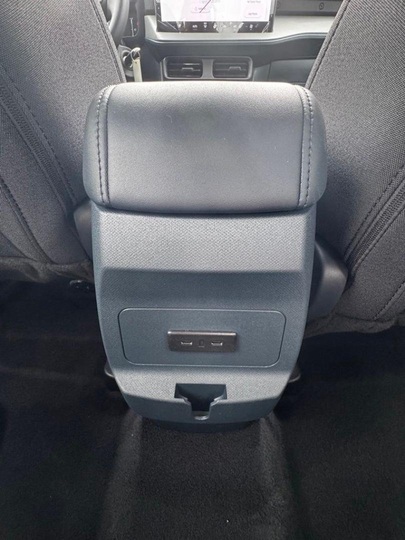 2026 Oxford White /Black Onyx/Dark Slate Ford Maverick XL (3FTTW8A33TR) with an 2.5L I-4 Hybrid engine, CVT transmission, located at 1105 E Mulberry, Kaufman, TX, 75142, (972) 962-2151, 32.589550, -96.300926 - 2.5L I-4 Hybrid.<br>Oxford White 2026 Ford Maverick 4D Crew Cab XL FWD CVT 2.5L I-4 Hybrid 42/35 City/Highway MPG<br><br>42/35 City/Highway MPG- Photo#19