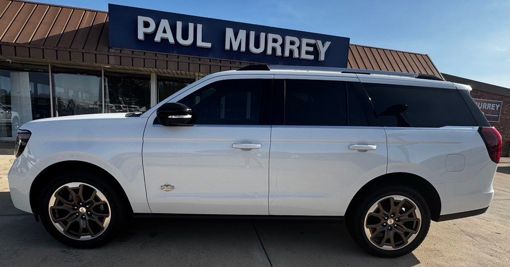 photo of 2027 Ford Expedition King Ranch