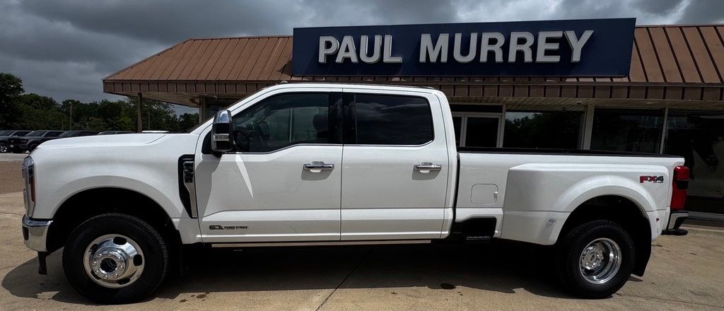photo of 2026 Ford F-350SD Lariat DRW
