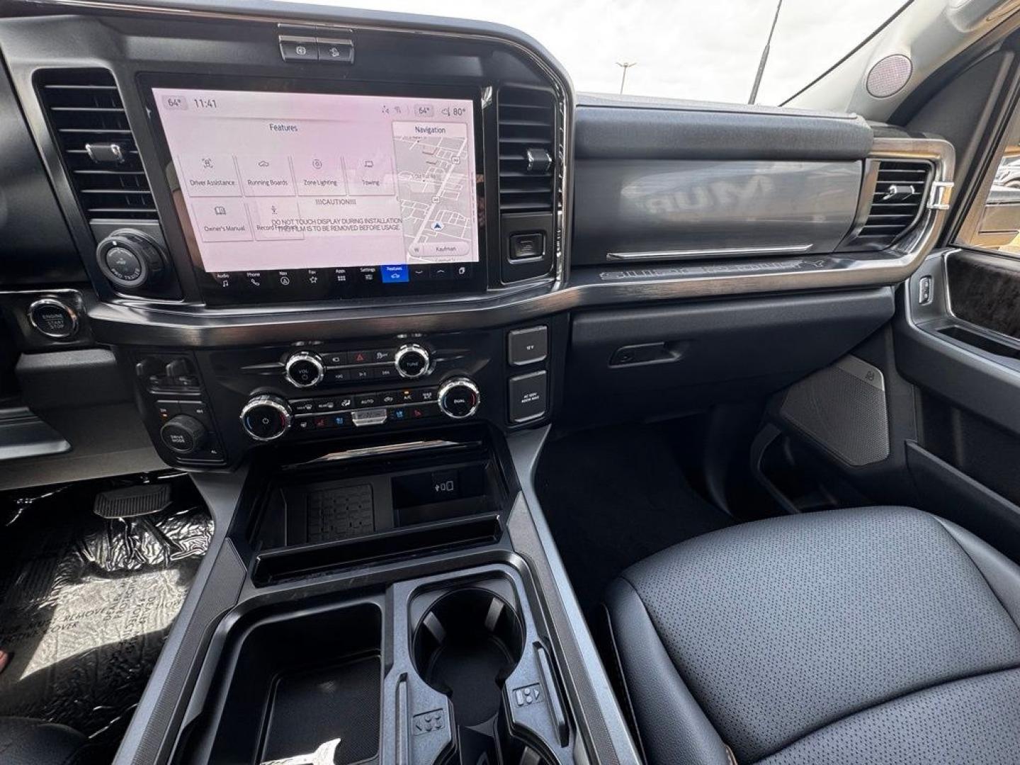 2026 White Metallic /Black Onyx Ford F-350SD Lariat (1FT8W3DT3TE) with an Power Stroke 6.7L V8 DI 32V OHV Turbodiesel engine, Automatic transmission, located at 1105 E Mulberry, Kaufman, TX, 75142, (972) 962-2151, 32.589550, -96.300926 - $5,165 off MSRP!<br><br>4WD.<br>Star White Metallic Tri-Coat 2026 Ford F-350SD 4D Crew Cab Lariat DRW 4WD 10-Speed Automatic Power Stroke 6.7L V8 DI 32V OHV Turbodiesel Price includes: $1000 - Retail Customer Cash. Exp. 09/30/2026- Photo#19