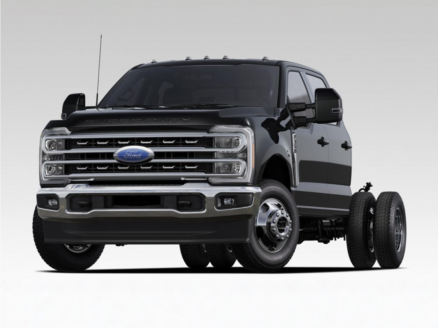 2025 Oxford White /Medium Dark Slate Ford F-350SD XLT (1FDRF3HT2SE) with an Power Stroke 6.7L V8 DI 32V OHV Turbodiesel engine, Automatic transmission, located at 1105 E Mulberry, Kaufman, TX, 75142, (972) 962-2151, 32.589550, -96.300926 - $6,500 off MSRP!<br><br>4WD.<br>White / Oxford White 2025 Ford F-350SD 2D Standard Cab/Chassis XLT DRW 4WD 10-Speed Automatic Power Stroke 6.7L V8 DI 32V OHV Turbodiesel Price includes: $6500 - Model Year Closeout Bonus Cash - Super Duty Chassis. Exp. 08/31/2026- Photo#0