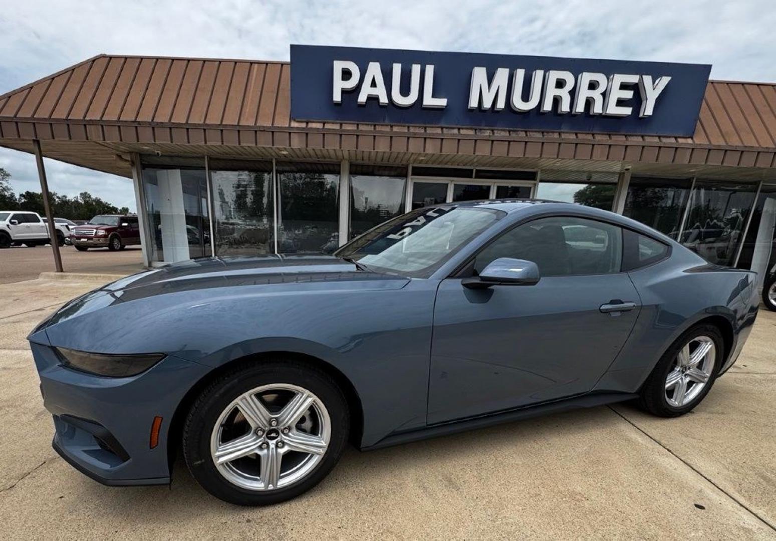 2026 Vapor Blue /Black Onyx Ford Mustang EcoBoost (1FA6P8TH2T5) with an EcoBoost 2.3L I4 GTDi DOHC Turbocharged VCT engine, Automatic transmission, located at 1105 E Mulberry, Kaufman, TX, 75142, (972) 962-2151, 32.589550, -96.300926 - Recent Arrival! $2,500 off MSRP!<br><br><br>Vapor Blue Metallic 2026 Ford Mustang 2D Coupe EcoBoost RWD 10-Speed Automatic EcoBoost 2.3L I4 GTDi DOHC Turbocharged VCT 22/33 City/Highway MPG<br><br>22/33 City/Highway MPG Price includes: $1000 - SSE Down Payment Assistance. Exp. 08/31/2026 $1500 - Ret- Photo#1
