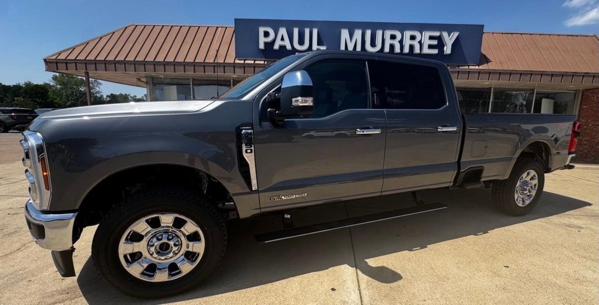2026 Gray Metallic /Black Onyx Ford F-350SD Lariat (1FT8W3BT0TE) with an Power Stroke 6.7L V8 DI 32V OHV Turbodiesel engine, Automatic transmission, located at 1105 E Mulberry, Kaufman, TX, 75142, (972) 962-2151, 32.589550, -96.300926 - Recent Arrival! $1,000 off MSRP!<br><br>4WD.<br>Carbonized Gray Metallic 2026 Ford F-350SD 4D Crew Cab Lariat 4WD 10-Speed Automatic Power Stroke 6.7L V8 DI 32V OHV Turbodiesel Price includes: $1000 - Retail Customer Cash. Exp. 09/30/2026- Photo#2