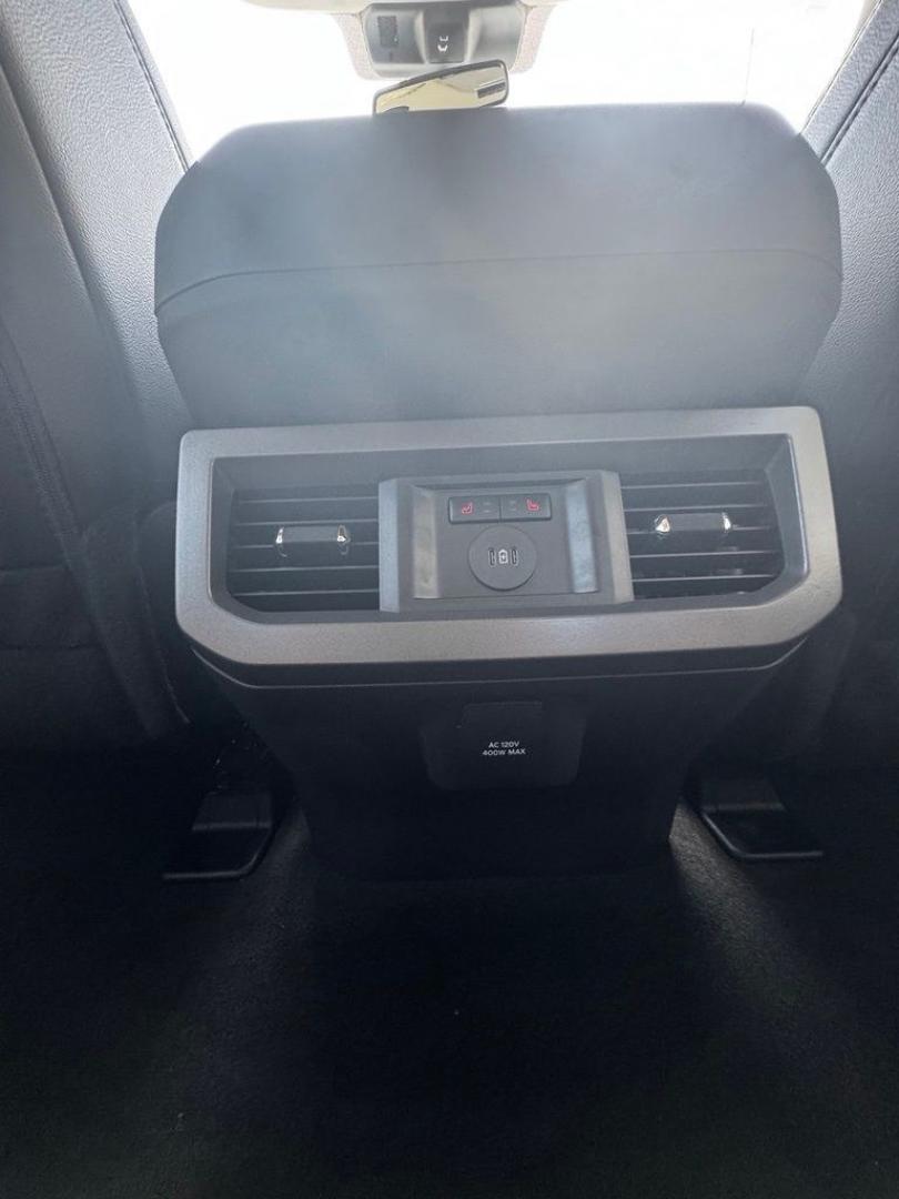 2026 Gray Metallic /Black Onyx Ford F-350SD Lariat (1FT8W3BT0TE) with an Power Stroke 6.7L V8 DI 32V OHV Turbodiesel engine, Automatic transmission, located at 1105 E Mulberry, Kaufman, TX, 75142, (972) 962-2151, 32.589550, -96.300926 - Recent Arrival! $1,000 off MSRP!<br><br>4WD.<br>Carbonized Gray Metallic 2026 Ford F-350SD 4D Crew Cab Lariat 4WD 10-Speed Automatic Power Stroke 6.7L V8 DI 32V OHV Turbodiesel Price includes: $1000 - Retail Customer Cash. Exp. 09/30/2026- Photo#24