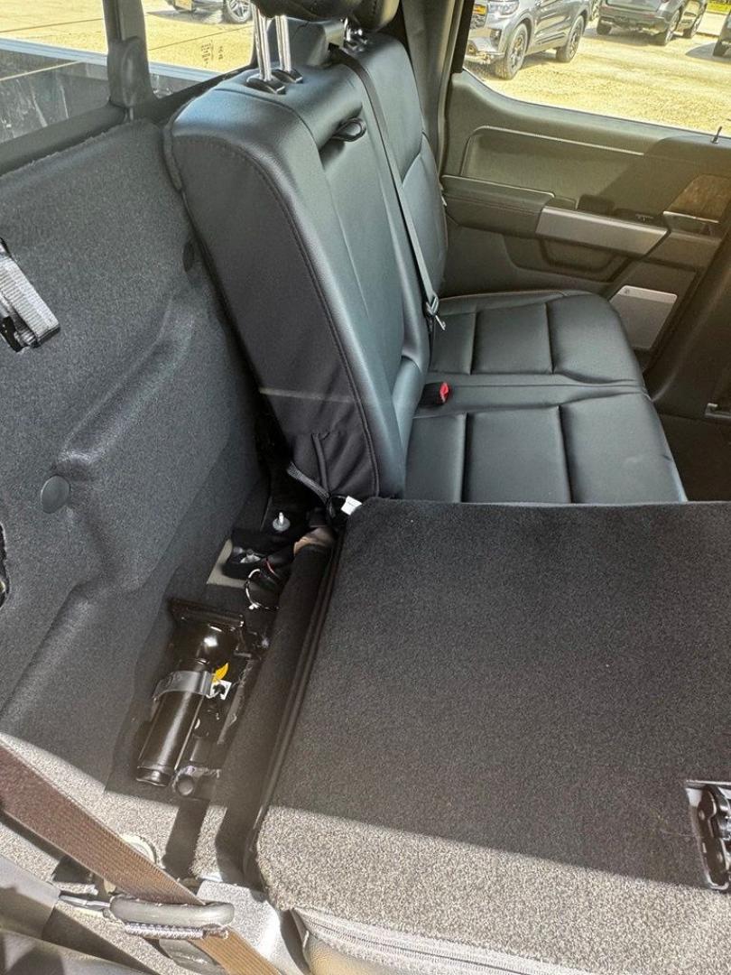 2026 Gray Metallic /Black Onyx Ford F-350SD Lariat (1FT8W3BT0TE) with an Power Stroke 6.7L V8 DI 32V OHV Turbodiesel engine, Automatic transmission, located at 1105 E Mulberry, Kaufman, TX, 75142, (972) 962-2151, 32.589550, -96.300926 - Recent Arrival! $1,000 off MSRP!<br><br>4WD.<br>Carbonized Gray Metallic 2026 Ford F-350SD 4D Crew Cab Lariat 4WD 10-Speed Automatic Power Stroke 6.7L V8 DI 32V OHV Turbodiesel Price includes: $1000 - Retail Customer Cash. Exp. 09/30/2026- Photo#29