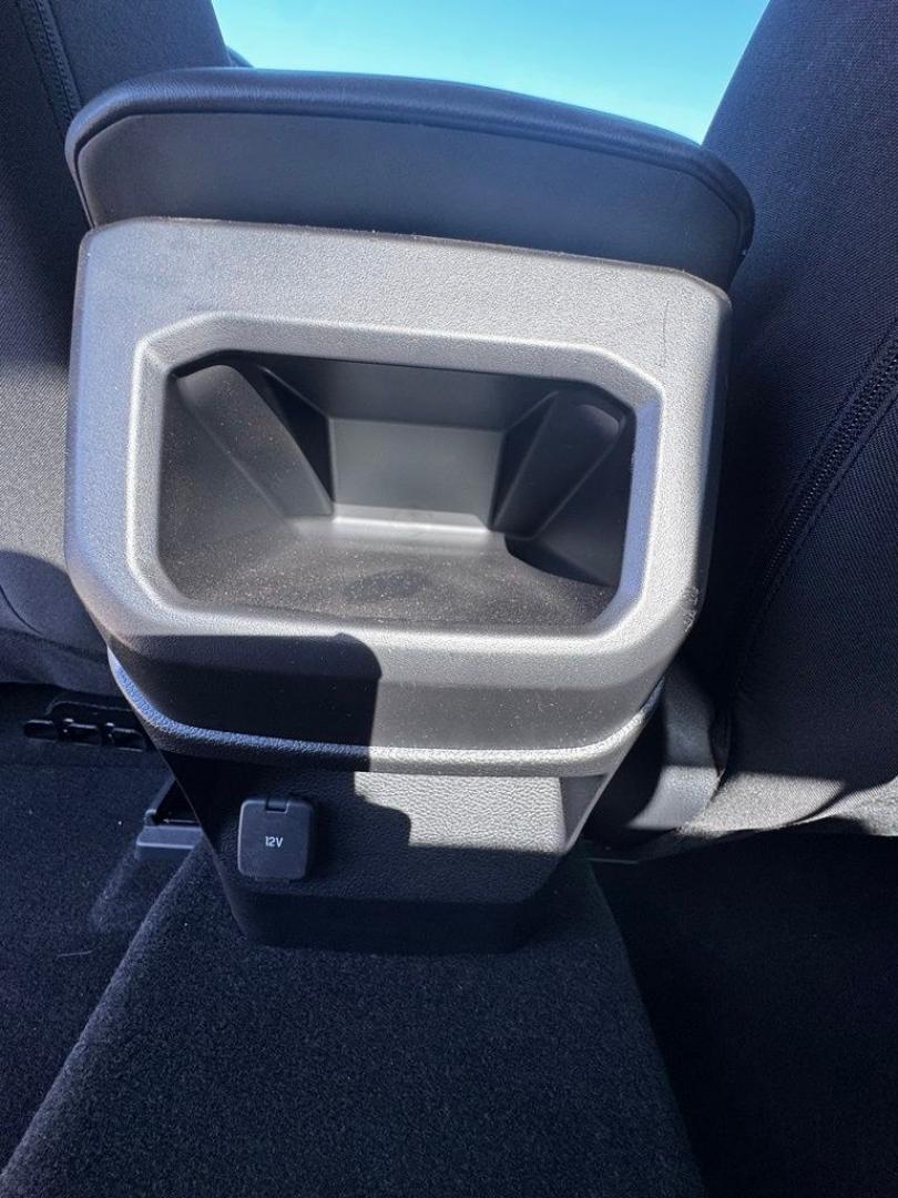 2026 Oxford White /Ebony Ford Ranger XL (1FTER4BH8TL) with an EcoBoost 2.3L I4 GTDi DOHC Turbocharged VCT engine, Automatic transmission, located at 1105 E Mulberry, Kaufman, TX, 75142, (972) 962-2151, 32.589550, -96.300926 - $2,000 off MSRP!<br><br><br>White / Oxford White 2026 Ford Ranger 4D Crew Cab XL RWD 10-Speed Automatic EcoBoost 2.3L I4 GTDi DOHC Turbocharged VCT 21/25 City/Highway MPG Price includes: $1000 - Retail Customer Cash. Exp. 09/30/2026 $1000 - SSE Down Payment Assistance. Exp. 08/31/2026- Photo#15