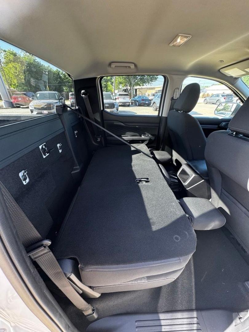 2026 Oxford White /Ebony Ford Ranger XL (1FTER4BH8TL) with an EcoBoost 2.3L I4 GTDi DOHC Turbocharged VCT engine, Automatic transmission, located at 1105 E Mulberry, Kaufman, TX, 75142, (972) 962-2151, 32.589550, -96.300926 - $2,000 off MSRP!<br><br><br>White / Oxford White 2026 Ford Ranger 4D Crew Cab XL RWD 10-Speed Automatic EcoBoost 2.3L I4 GTDi DOHC Turbocharged VCT 21/25 City/Highway MPG Price includes: $1000 - Retail Customer Cash. Exp. 09/30/2026 $1000 - SSE Down Payment Assistance. Exp. 08/31/2026- Photo#22