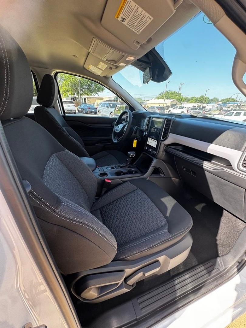 2026 Oxford White /Ebony Ford Ranger XL (1FTER4BH8TL) with an EcoBoost 2.3L I4 GTDi DOHC Turbocharged VCT engine, Automatic transmission, located at 1105 E Mulberry, Kaufman, TX, 75142, (972) 962-2151, 32.589550, -96.300926 - $2,000 off MSRP!<br><br><br>White / Oxford White 2026 Ford Ranger 4D Crew Cab XL RWD 10-Speed Automatic EcoBoost 2.3L I4 GTDi DOHC Turbocharged VCT 21/25 City/Highway MPG Price includes: $1000 - Retail Customer Cash. Exp. 09/30/2026 $1000 - SSE Down Payment Assistance. Exp. 08/31/2026- Photo#23