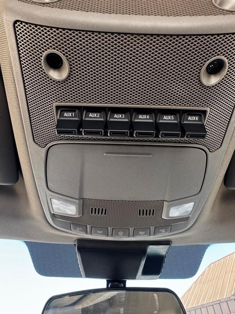 2022 Oxford White /Medium Earth Gray Ford F-350SD XL (1FDRF3HT7NE) with an Power Stroke 6.7L V8 DI 32V OHV Turbodiesel engine, Automatic transmission, located at 1105 E Mulberry, Kaufman, TX, 75142, (972) 962-2151, 32.589550, -96.300926 - Oxford White 2022 Ford F-350SD 2D Standard Cab XL DRW 4WD 10-Speed Automatic Power Stroke 6.7L V8 DI 32V OHV Turbodiesel 4WD.<br><br><br>Please call Paul Murrey Ford Inc. In Kaufman Texas A Family Dealership Since 1952 Serving the Dallas Fort Worth and East Texas areas for over 70 years. Please call- Photo#16