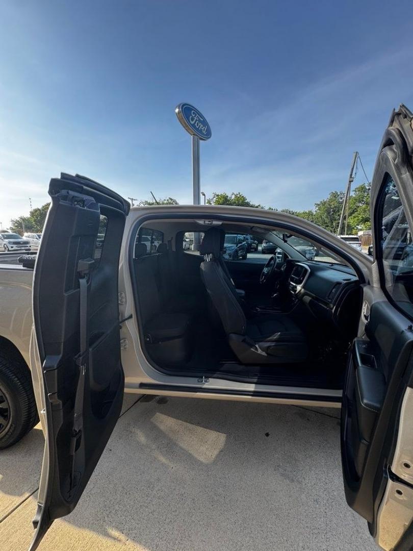 2022 Desert Sand Metallic /Black GMC Canyon Elevation (1GTH5CEA9N1) with an 2.5L I4 DI DOHC VVT engine, Automatic transmission, located at 1105 E Mulberry, Kaufman, TX, 75142, (972) 962-2151, 32.589550, -96.300926 - Desert Sand Metallic 2022 GMC Canyon Elevation RWD 6-Speed Automatic 2.5L I4 DI DOHC VVT<br><br><br>Recent Arrival!<br><br><br>Please call Paul Murrey Ford Inc. In Kaufman Texas A Family Dealership Since 1952 Serving the Dallas Fort Worth and East Texas areas for over 70 years. Please call 972-962-2- Photo#24