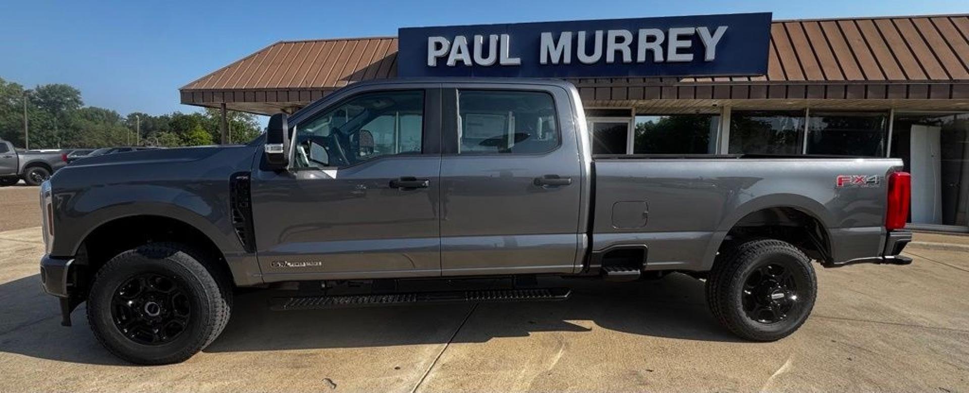 2026 Gray Metallic /Medium Dark Slate Ford F-350SD XL (1FT8W3BT3TE) with an Power Stroke 6.7L V8 DI 32V OHV Turbodiesel engine, Automatic transmission, located at 1105 E Mulberry, Kaufman, TX, 75142, (972) 962-2151, 32.589550, -96.300926 - Recent Arrival! $2,500 off MSRP!<br><br>4WD.<br>Carbonized Gray Metallic 2026 Ford F-350SD 4D Crew Cab XL 4WD 10-Speed Automatic Power Stroke 6.7L V8 DI 32V OHV Turbodiesel Price includes: $1000 - Retail Customer Cash. Exp. 09/30/2026 $1500 - Retail Customer Cash. Exp. 09/30/2026- Photo#1