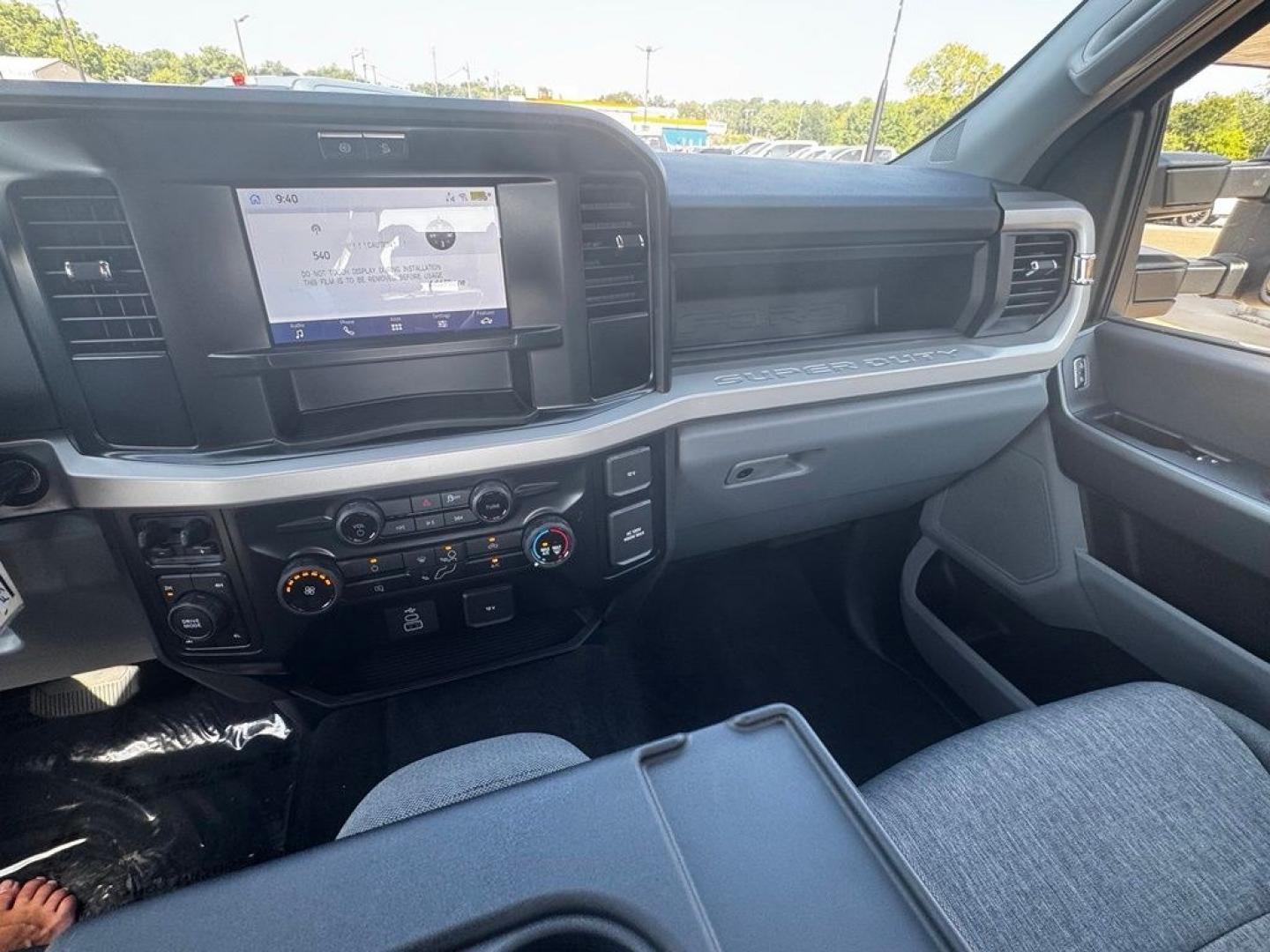 2026 Gray Metallic /Medium Dark Slate Ford F-350SD XL (1FT8W3BT3TE) with an Power Stroke 6.7L V8 DI 32V OHV Turbodiesel engine, Automatic transmission, located at 1105 E Mulberry, Kaufman, TX, 75142, (972) 962-2151, 32.589550, -96.300926 - Recent Arrival! $2,500 off MSRP!<br><br>4WD.<br>Carbonized Gray Metallic 2026 Ford F-350SD 4D Crew Cab XL 4WD 10-Speed Automatic Power Stroke 6.7L V8 DI 32V OHV Turbodiesel Price includes: $1000 - Retail Customer Cash. Exp. 09/30/2026 $1500 - Retail Customer Cash. Exp. 09/30/2026- Photo#20