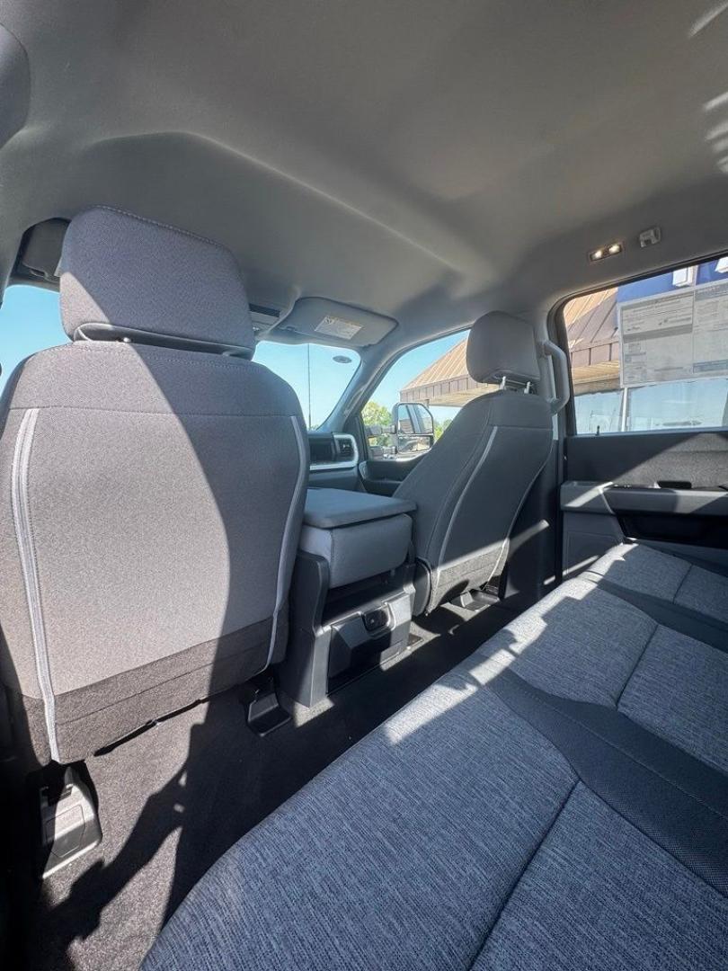 2026 Gray Metallic /Medium Dark Slate Ford F-350SD XL (1FT8W3BT3TE) with an Power Stroke 6.7L V8 DI 32V OHV Turbodiesel engine, Automatic transmission, located at 1105 E Mulberry, Kaufman, TX, 75142, (972) 962-2151, 32.589550, -96.300926 - Recent Arrival! $2,500 off MSRP!<br><br>4WD.<br>Carbonized Gray Metallic 2026 Ford F-350SD 4D Crew Cab XL 4WD 10-Speed Automatic Power Stroke 6.7L V8 DI 32V OHV Turbodiesel Price includes: $1000 - Retail Customer Cash. Exp. 09/30/2026 $1500 - Retail Customer Cash. Exp. 09/30/2026- Photo#23