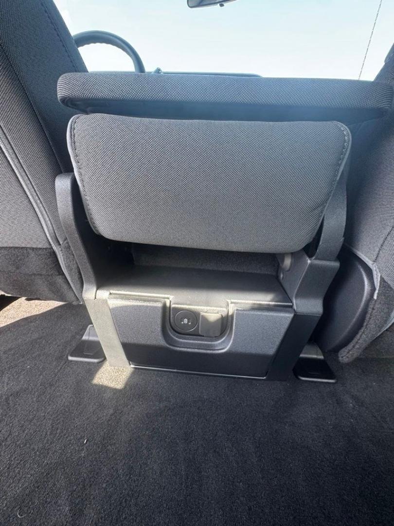 2026 Gray Metallic /Medium Dark Slate Ford F-350SD XL (1FT8W3BT3TE) with an Power Stroke 6.7L V8 DI 32V OHV Turbodiesel engine, Automatic transmission, located at 1105 E Mulberry, Kaufman, TX, 75142, (972) 962-2151, 32.589550, -96.300926 - Recent Arrival! $2,500 off MSRP!<br><br>4WD.<br>Carbonized Gray Metallic 2026 Ford F-350SD 4D Crew Cab XL 4WD 10-Speed Automatic Power Stroke 6.7L V8 DI 32V OHV Turbodiesel Price includes: $1000 - Retail Customer Cash. Exp. 09/30/2026 $1500 - Retail Customer Cash. Exp. 09/30/2026- Photo#25