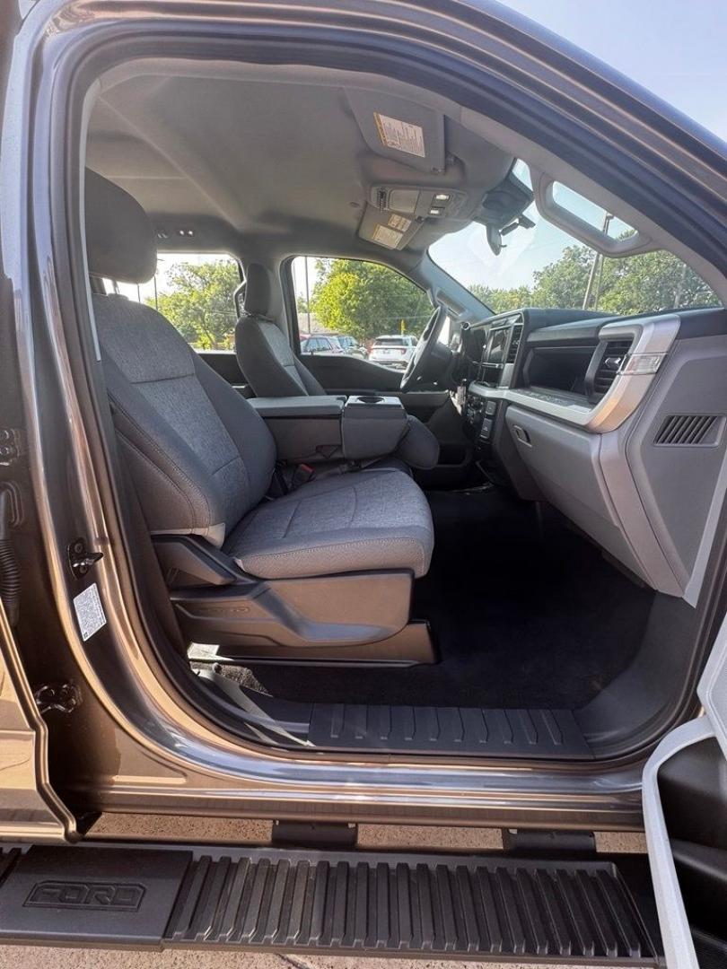 2026 Gray Metallic /Medium Dark Slate Ford F-350SD XL (1FT8W3BT3TE) with an Power Stroke 6.7L V8 DI 32V OHV Turbodiesel engine, Automatic transmission, located at 1105 E Mulberry, Kaufman, TX, 75142, (972) 962-2151, 32.589550, -96.300926 - Recent Arrival! $2,500 off MSRP!<br><br>4WD.<br>Carbonized Gray Metallic 2026 Ford F-350SD 4D Crew Cab XL 4WD 10-Speed Automatic Power Stroke 6.7L V8 DI 32V OHV Turbodiesel Price includes: $1000 - Retail Customer Cash. Exp. 09/30/2026 $1500 - Retail Customer Cash. Exp. 09/30/2026- Photo#29