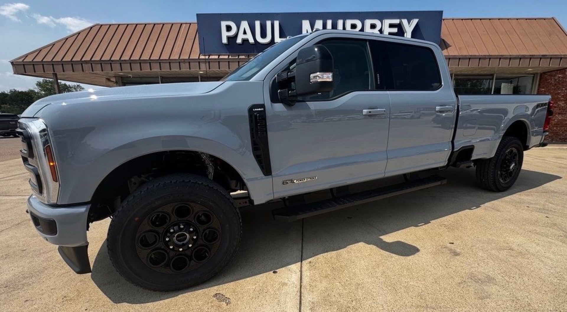 2026 Gray Metallic /Black Onyx Ford F-350SD Lariat (1FT8W3BT5TE) with an Power Stroke 6.7L V8 DI 32V OHV Turbodiesel engine, Automatic transmission, located at 1105 E Mulberry, Kaufman, TX, 75142, (972) 962-2151, 32.589550, -96.300926 - Recent Arrival! $1,000 off MSRP!<br><br>4WD.<br>Glacier Gray Metallic TriCoat 2026 Ford F-350SD 4D Crew Cab Lariat 4WD 10-Speed Automatic Power Stroke 6.7L V8 DI 32V OHV Turbodiesel Price includes: $1000 - Retail Customer Cash. Exp. 09/30/2026- Photo#2