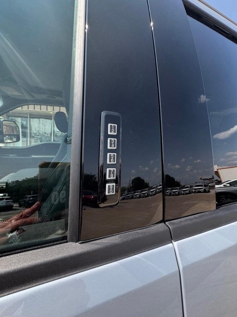 2026 Gray Metallic /Black Onyx Ford F-350SD Lariat (1FT8W3BT5TE) with an Power Stroke 6.7L V8 DI 32V OHV Turbodiesel engine, Automatic transmission, located at 1105 E Mulberry, Kaufman, TX, 75142, (972) 962-2151, 32.589550, -96.300926 - Recent Arrival! $1,000 off MSRP!<br><br>4WD.<br>Glacier Gray Metallic TriCoat 2026 Ford F-350SD 4D Crew Cab Lariat 4WD 10-Speed Automatic Power Stroke 6.7L V8 DI 32V OHV Turbodiesel Price includes: $1000 - Retail Customer Cash. Exp. 09/30/2026- Photo#14
