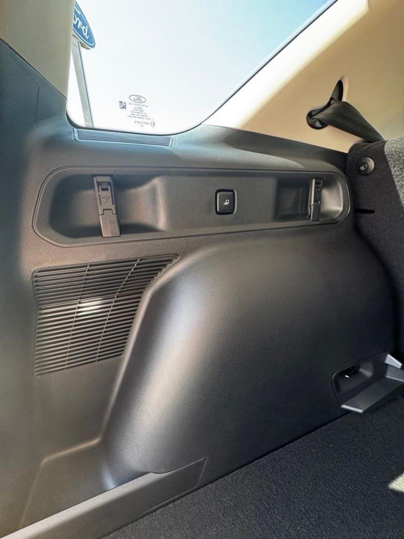 2026 White Metallic /Ebony/Roast Ford Bronco Sport Outer Banks (3FMCR9CN1TR) with an 1.5L EcoBoost engine, Automatic transmission, located at 1105 E Mulberry, Kaufman, TX, 75142, (972) 962-2151, 32.589550, -96.300926- Photo#13