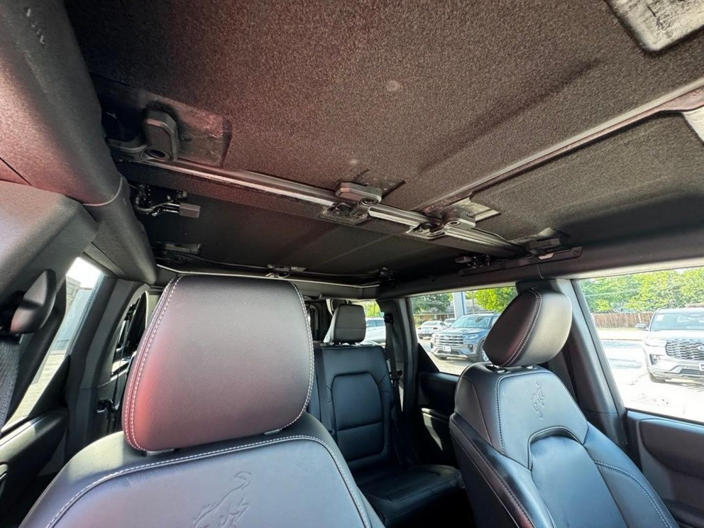 2026 Avalanche /Black Onyx Ford Bronco Outer Banks (1FMEE8BP6TL) with an 2.7L EcoBoost V6 engine, Automatic transmission, located at 1105 E Mulberry, Kaufman, TX, 75142, (972) 962-2151, 32.589550, -96.300926- Photo#37