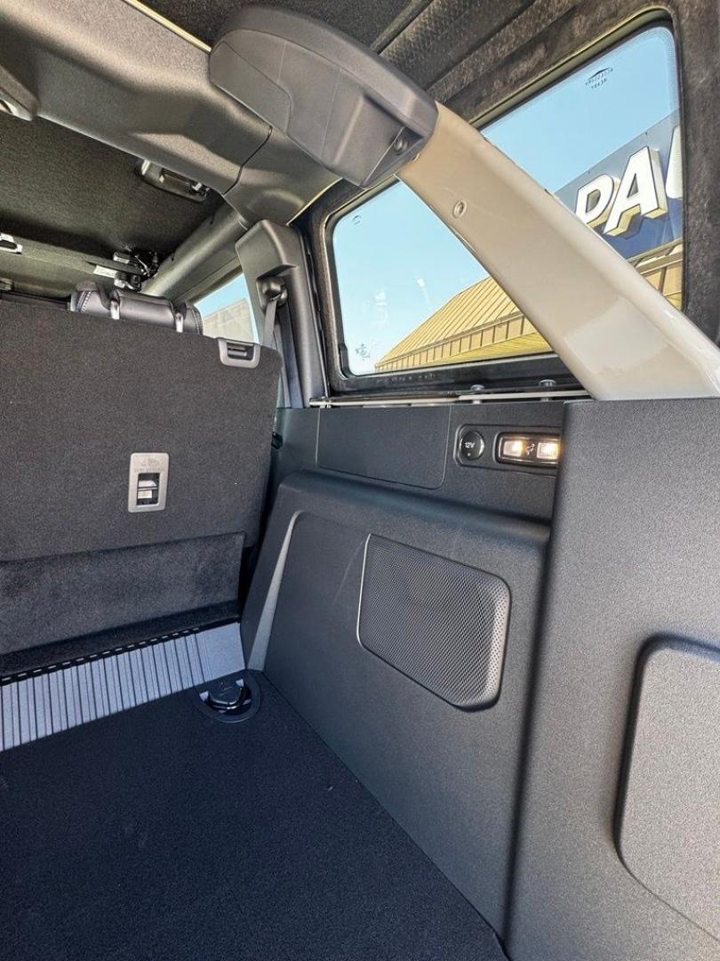 2026 Desert Sand /Black Ford Bronco Outer Banks (1FMEE8BP2TL) with an 2.7L EcoBoost V6 engine, Automatic transmission, located at 1105 E Mulberry, Kaufman, TX, 75142, (972) 962-2151, 32.589550, -96.300926- Photo#8