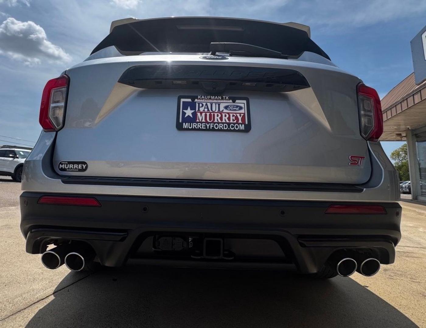 2020 Silver Metallic /Ebony Ford Explorer ST (1FM5K8GC2LG) with an 3.0L EcoBoost V6 engine, Automatic transmission, located at 1105 E Mulberry, Kaufman, TX, 75142, (972) 962-2151, 32.589550, -96.300926 - Silver Metallic 2020 Ford Explorer 4D Sport Utility ST 4WD 10-Speed Automatic 3.0L EcoBoost V6 4WD.<br><br><br>Awards:<br> * 2020 KBB.com 10 Favorite New-for-2020 Cars * 2020 KBB.com 10 Best SUVs Worth Waiting For<br>Please call Paul Murrey Ford Inc. In Kaufman Texas A Family Dealership Since 195- Photo#8