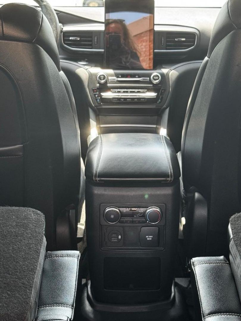 2020 Silver Metallic /Ebony Ford Explorer ST (1FM5K8GC2LG) with an 3.0L EcoBoost V6 engine, Automatic transmission, located at 1105 E Mulberry, Kaufman, TX, 75142, (972) 962-2151, 32.589550, -96.300926 - Silver Metallic 2020 Ford Explorer 4D Sport Utility ST 4WD 10-Speed Automatic 3.0L EcoBoost V6 4WD.<br><br><br>Awards:<br> * 2020 KBB.com 10 Favorite New-for-2020 Cars * 2020 KBB.com 10 Best SUVs Worth Waiting For<br>Please call Paul Murrey Ford Inc. In Kaufman Texas A Family Dealership Since 195- Photo#15