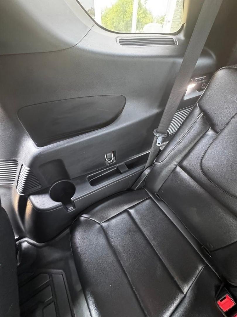 2020 Silver Metallic /Ebony Ford Explorer ST (1FM5K8GC2LG) with an 3.0L EcoBoost V6 engine, Automatic transmission, located at 1105 E Mulberry, Kaufman, TX, 75142, (972) 962-2151, 32.589550, -96.300926 - Silver Metallic 2020 Ford Explorer 4D Sport Utility ST 4WD 10-Speed Automatic 3.0L EcoBoost V6 4WD.<br><br><br>Awards:<br> * 2020 KBB.com 10 Favorite New-for-2020 Cars * 2020 KBB.com 10 Best SUVs Worth Waiting For<br>Please call Paul Murrey Ford Inc. In Kaufman Texas A Family Dealership Since 195- Photo#16