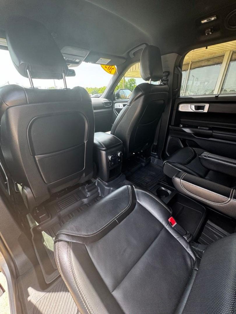 2020 Silver Metallic /Ebony Ford Explorer ST (1FM5K8GC2LG) with an 3.0L EcoBoost V6 engine, Automatic transmission, located at 1105 E Mulberry, Kaufman, TX, 75142, (972) 962-2151, 32.589550, -96.300926 - Silver Metallic 2020 Ford Explorer 4D Sport Utility ST 4WD 10-Speed Automatic 3.0L EcoBoost V6 4WD.<br><br><br>Awards:<br> * 2020 KBB.com 10 Favorite New-for-2020 Cars * 2020 KBB.com 10 Best SUVs Worth Waiting For<br>Please call Paul Murrey Ford Inc. In Kaufman Texas A Family Dealership Since 195- Photo#31