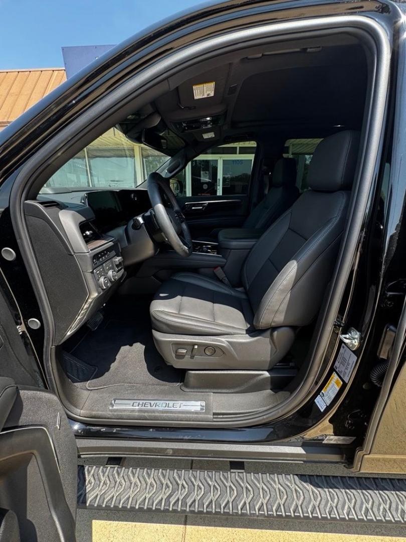 2026 Black /Black Chevrolet Tahoe Z71 (1GNS6PK88TR) with an 3.0L I6 engine, Automatic transmission, located at 1105 E Mulberry, Kaufman, TX, 75142, (972) 962-2151, 32.589550, -96.300926- Photo#15