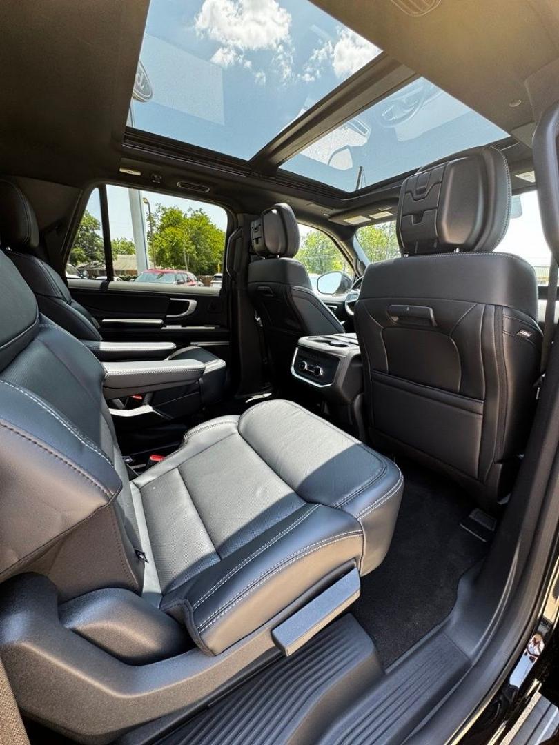 2027 Agate Black Metallic /Black Onyx Ford Expedition Max Platinum (1FMJK1MG5VE) with an 3.5L V6 EcoBoost High Output engine, Automatic transmission, located at 1105 E Mulberry, Kaufman, TX, 75142, (972) 962-2151, 32.589550, -96.300926- Photo#41