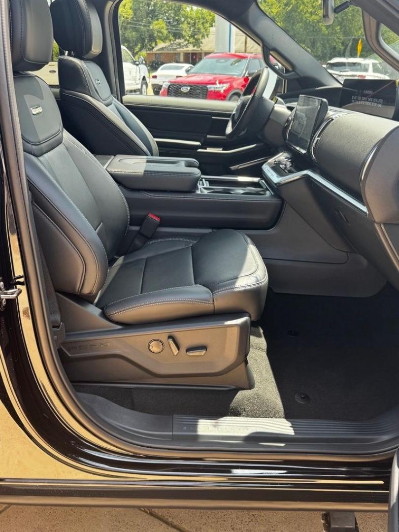 2027 Agate Black Metallic /Black Onyx Ford Expedition Max Platinum (1FMJK1MG5VE) with an 3.5L V6 EcoBoost High Output engine, Automatic transmission, located at 1105 E Mulberry, Kaufman, TX, 75142, (972) 962-2151, 32.589550, -96.300926- Photo#43