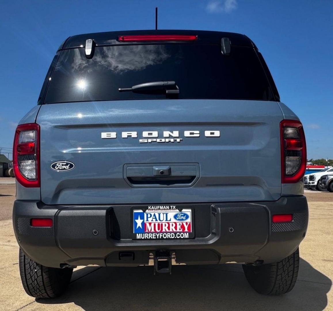 2026 Azure Gray Metallic /Dark Space Gray Ford Bronco Sport Badlands (3FMCR9DA8TR) with an EcoBoost 2.0L I4 GTDi DOHC Turbocharged VCT engine, Automatic transmission, located at 1105 E Mulberry, Kaufman, TX, 75142, (972) 962-2151, 32.589550, -96.300926- Photo#5