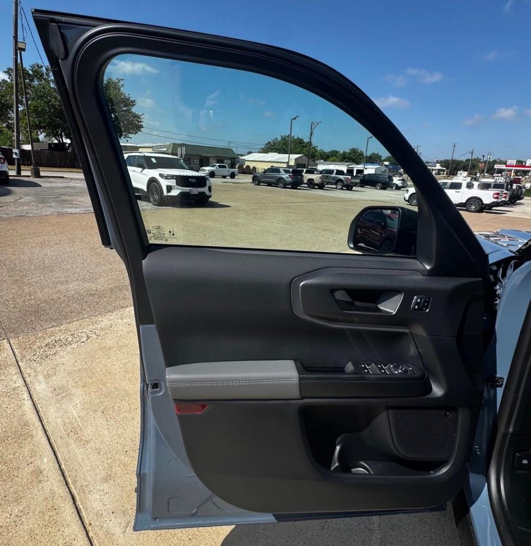 2026 Azure Gray Metallic /Dark Space Gray Ford Bronco Sport Badlands (3FMCR9DA8TR) with an EcoBoost 2.0L I4 GTDi DOHC Turbocharged VCT engine, Automatic transmission, located at 1105 E Mulberry, Kaufman, TX, 75142, (972) 962-2151, 32.589550, -96.300926- Photo#16