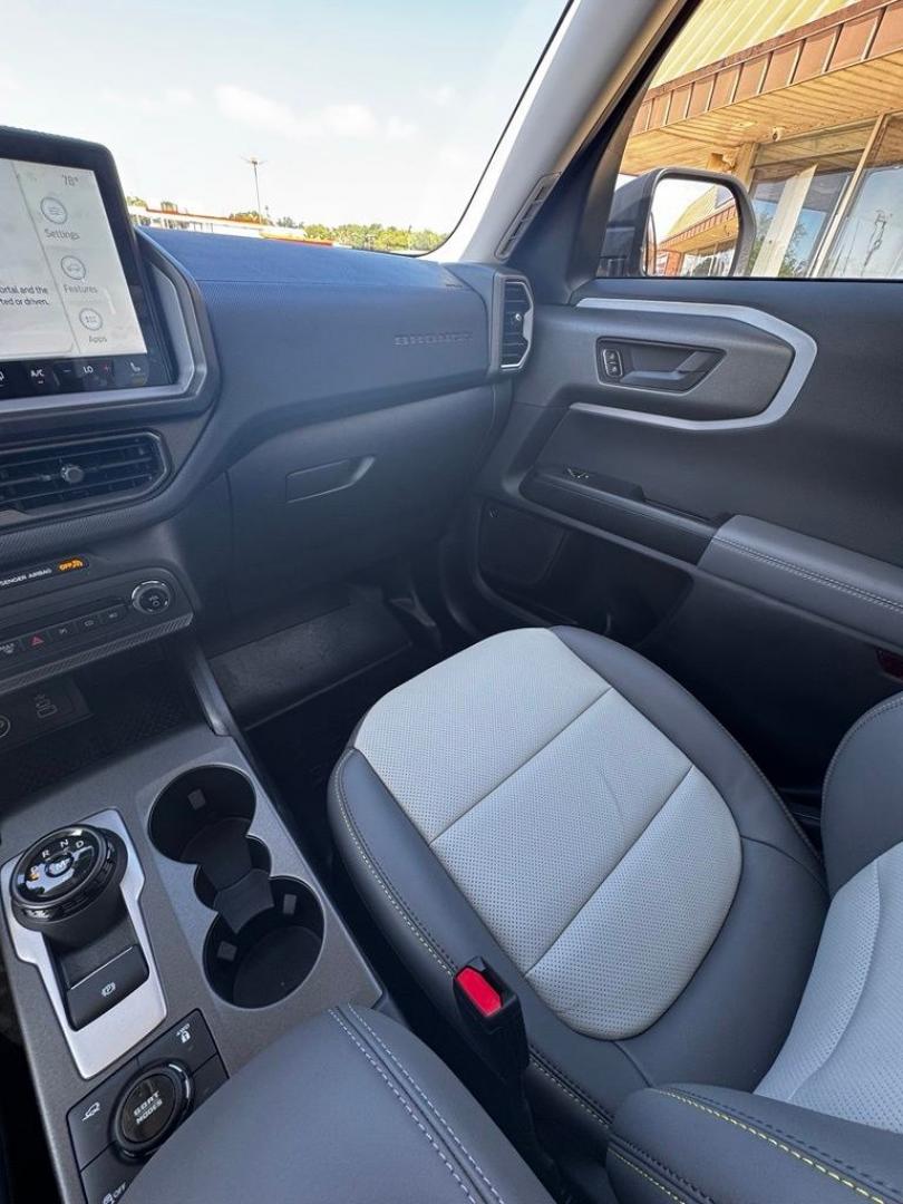 2026 Azure Gray Metallic /Dark Space Gray Ford Bronco Sport Badlands (3FMCR9DA8TR) with an EcoBoost 2.0L I4 GTDi DOHC Turbocharged VCT engine, Automatic transmission, located at 1105 E Mulberry, Kaufman, TX, 75142, (972) 962-2151, 32.589550, -96.300926- Photo#23
