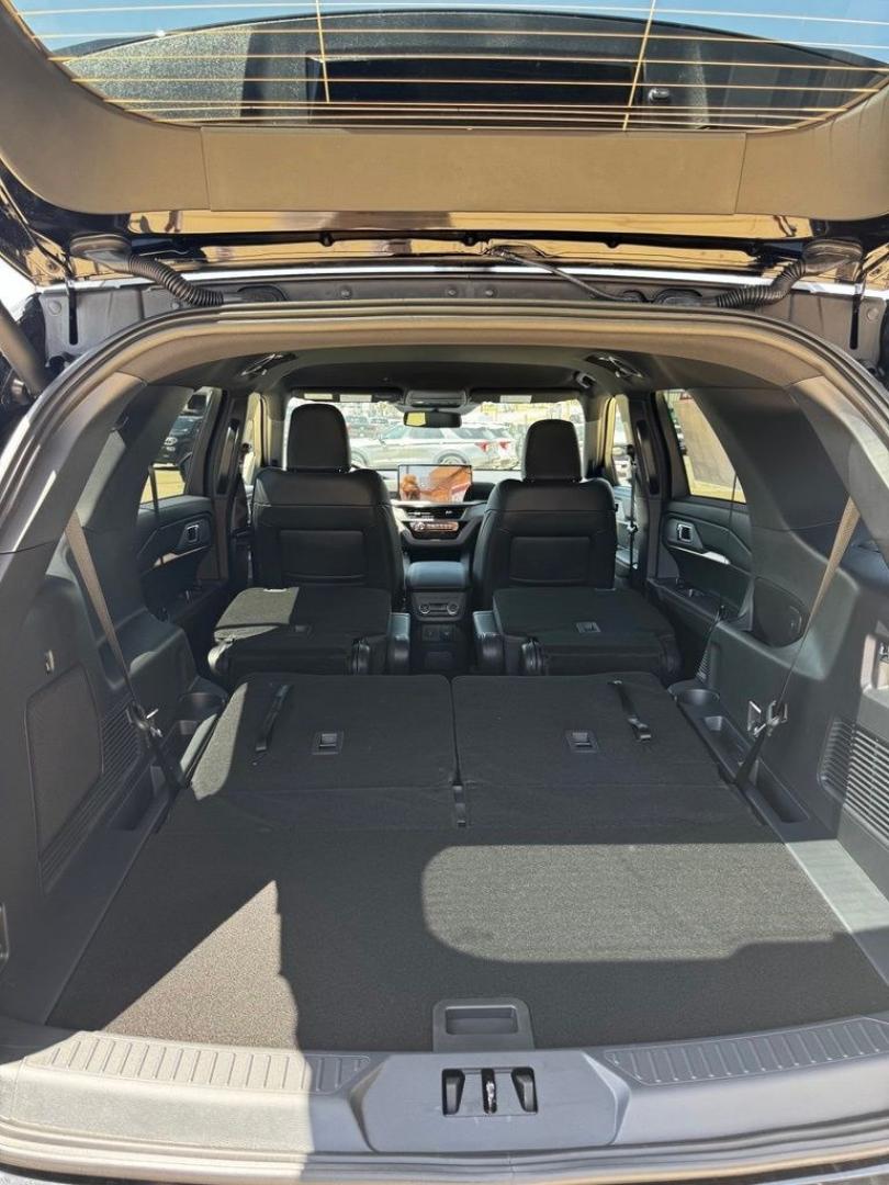 2026 Black Metallic /Onyx Ford Explorer ST-Line (1FMUK7KH8TG) with an 2.3L EcoBoost I-4 engine, Automatic transmission, located at 1105 E Mulberry, Kaufman, TX, 75142, (972) 962-2151, 32.589550, -96.300926- Photo#8