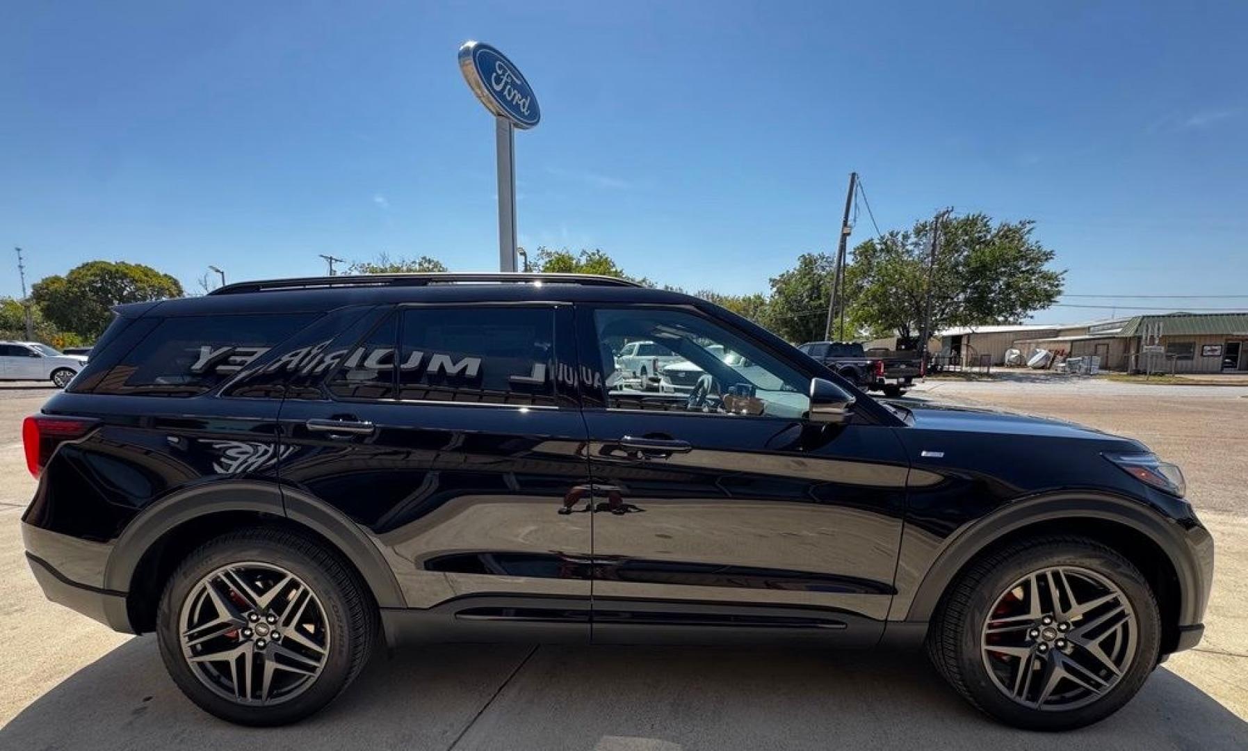 2026 Black Metallic /Onyx Ford Explorer ST-Line (1FMUK7KH8TG) with an 2.3L EcoBoost I-4 engine, Automatic transmission, located at 1105 E Mulberry, Kaufman, TX, 75142, (972) 962-2151, 32.589550, -96.300926- Photo#13