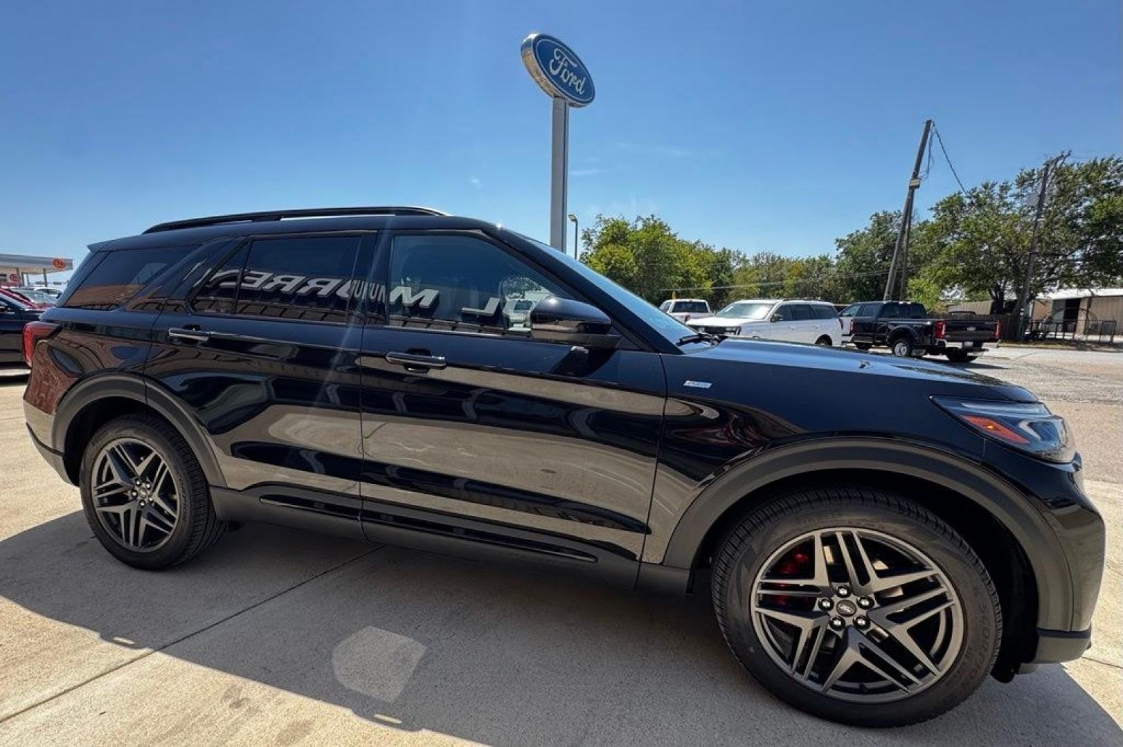 2026 Black Metallic /Onyx Ford Explorer ST-Line (1FMUK7KH8TG) with an 2.3L EcoBoost I-4 engine, Automatic transmission, located at 1105 E Mulberry, Kaufman, TX, 75142, (972) 962-2151, 32.589550, -96.300926- Photo#14