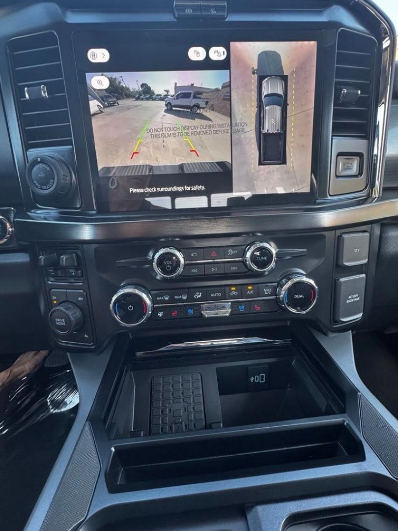 2026 Black Metallic /Black Onyx Ford F-350SD Lariat (1FT8W3DT7TE) with an Power Stroke 6.7L V8 DI 32V OHV Turbodiesel engine, Automatic transmission, located at 1105 E Mulberry, Kaufman, TX, 75142, (972) 962-2151, 32.589550, -96.300926 - $3,901 off MSRP!<br><br>4WD.<br>Agate Black Metallic 2026 Ford F-350SD 4D Crew Cab Lariat DRW 4WD 10-Speed Automatic Power Stroke 6.7L V8 DI 32V OHV Turbodiesel- Photo#16